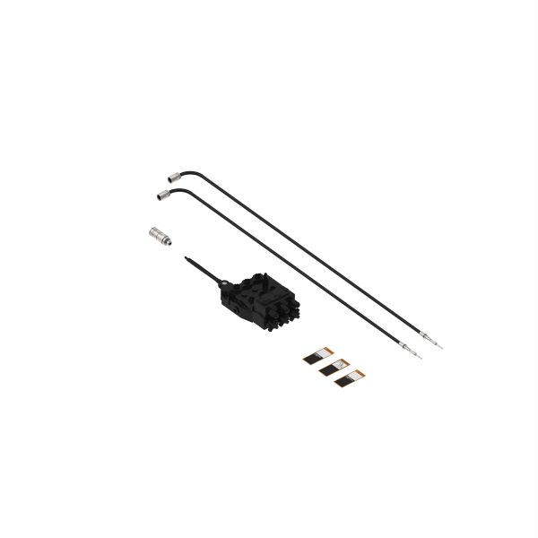 RE228062: Triple Rear Deluxe SCV Kit with Lever Controls